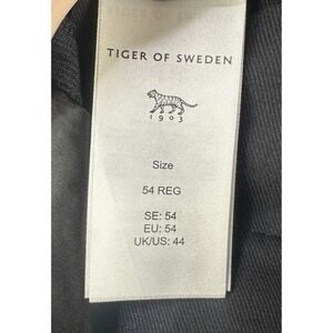 Tiger of Sweden Mens Dress Pants 44 Dark Navy Check Flat Front Wool Blend NEW